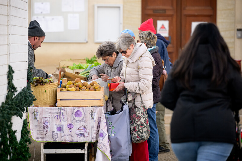 Senioren op de markt