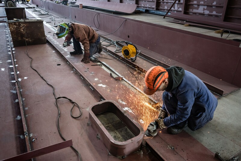 Metaalarbeiders aan het werk