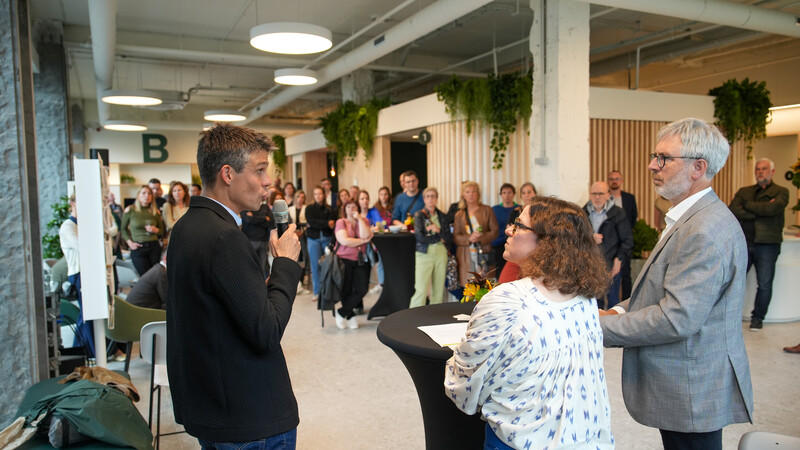 De Vlaamse minister van Brussel Benjamin Dalle opende officieel het nieuwe CM-gezondheidspunt op 22 mei.