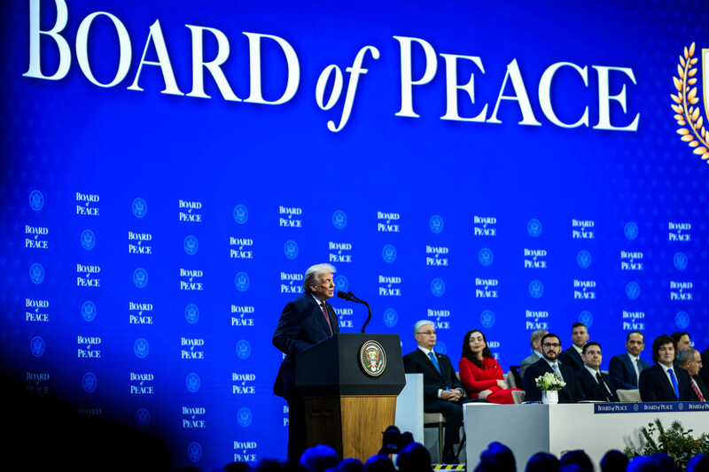 Trump stels zijn 'Board of Peace' voor